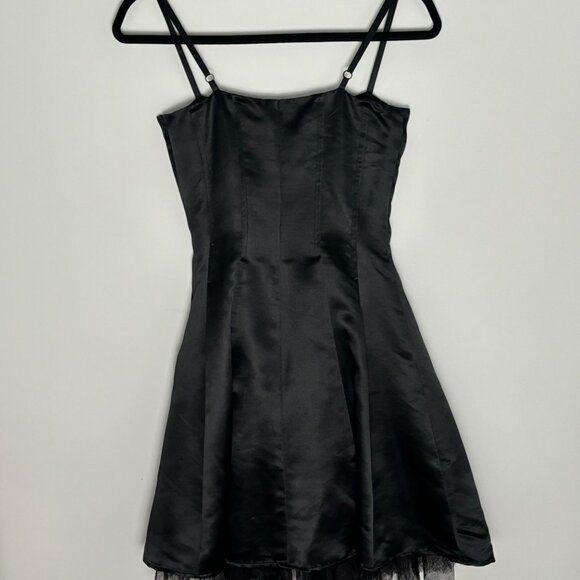 VTG Betsey Johnson Embroidered Silk Cocktail Dress - Picture 5 of 6